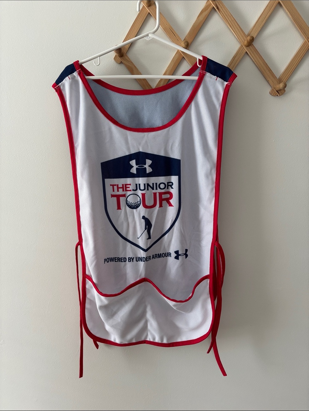 Under Armour White and Red Junior Tour Mesh Golf Bib
